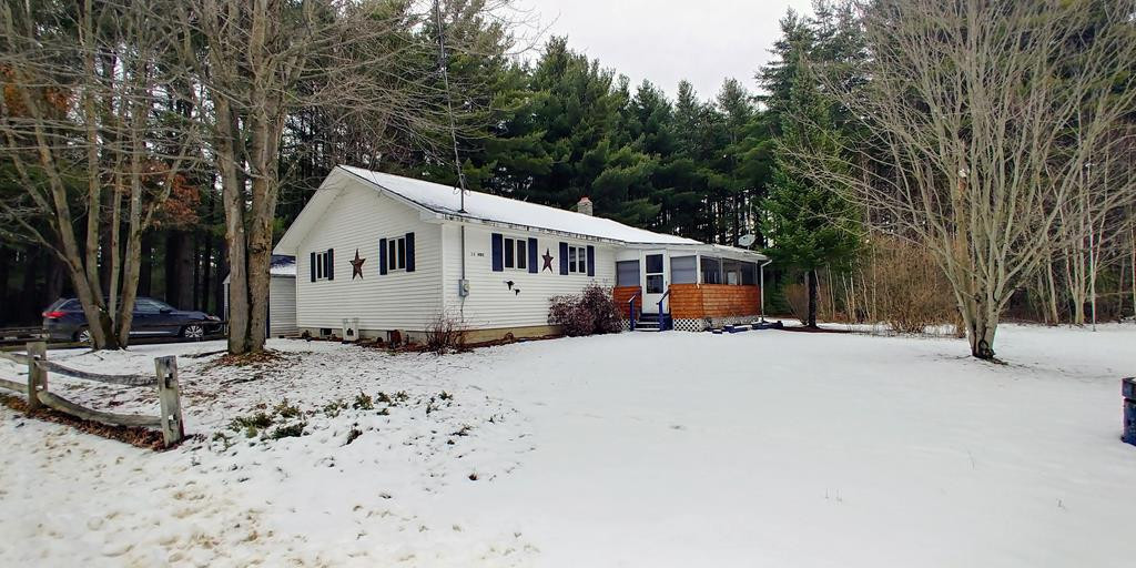 28 Hoit Road Moira, NY 12957 - Photo 1 of 16 Gallery Image 1