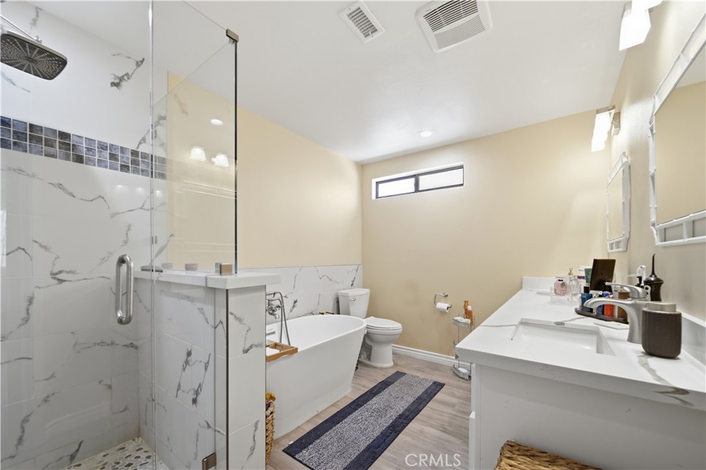 14310 Choco Road Apple Valley, CA 92307 - Photo 14 of 35 Gallery Image 14