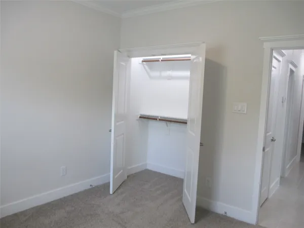 $2,000 | 1209 Elm, Baytown, TX 77520