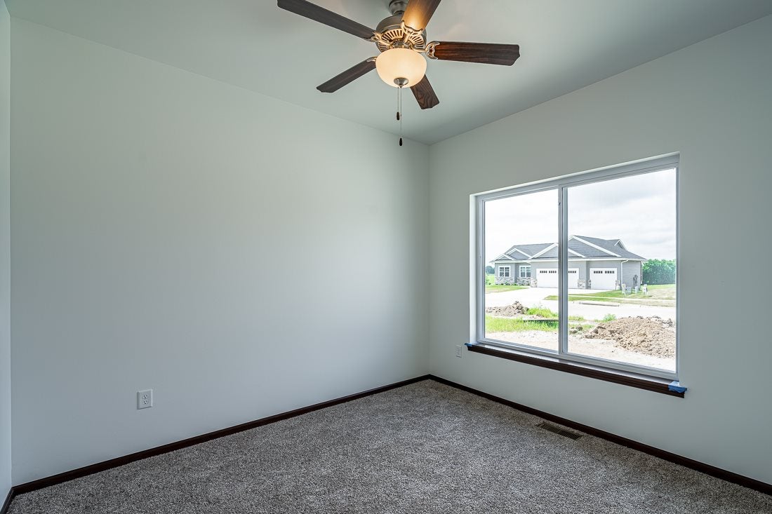 403 Ridge View Drive West Branch, IA 52358 - Photo 11 of 16 Gallery Image 11