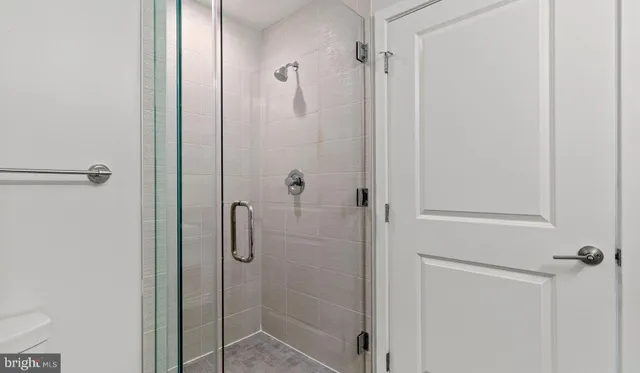 $2,521 | 8300 Wisconsin Avenue, Unit 1B1831, Bethesda, MD 20814