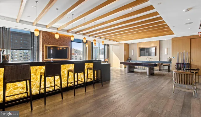 $2,521 | 8300 Wisconsin Avenue, Unit 1B1831, Bethesda, MD 20814