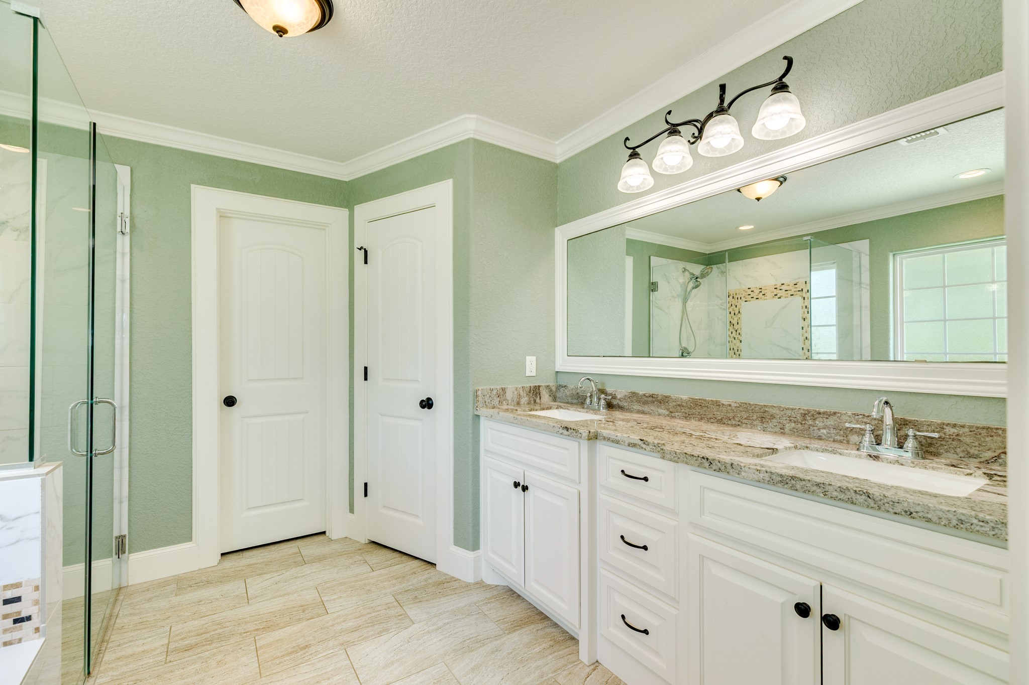 1208 Bronco Trail Angleton, TX 77515 - Photo 39 of 46