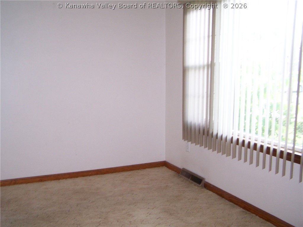 628 Burdette Addition Road Point Pleasant, WV 25550 - Photo 11 of 15 Gallery Image 11