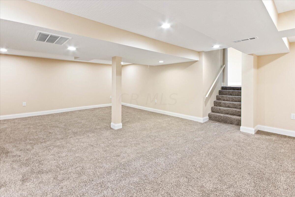 970 Plum Ridge Columbus, OH 43213 - Photo 19 of 43 19-Finished Lower Level