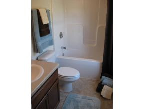 370 Kings Road Piney Flats, TN 37686 - Photo 11 of 20 Master Bathroom