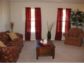 370 Kings Road Piney Flats, TN 37686 - Photo 5 of 20 Living Room2