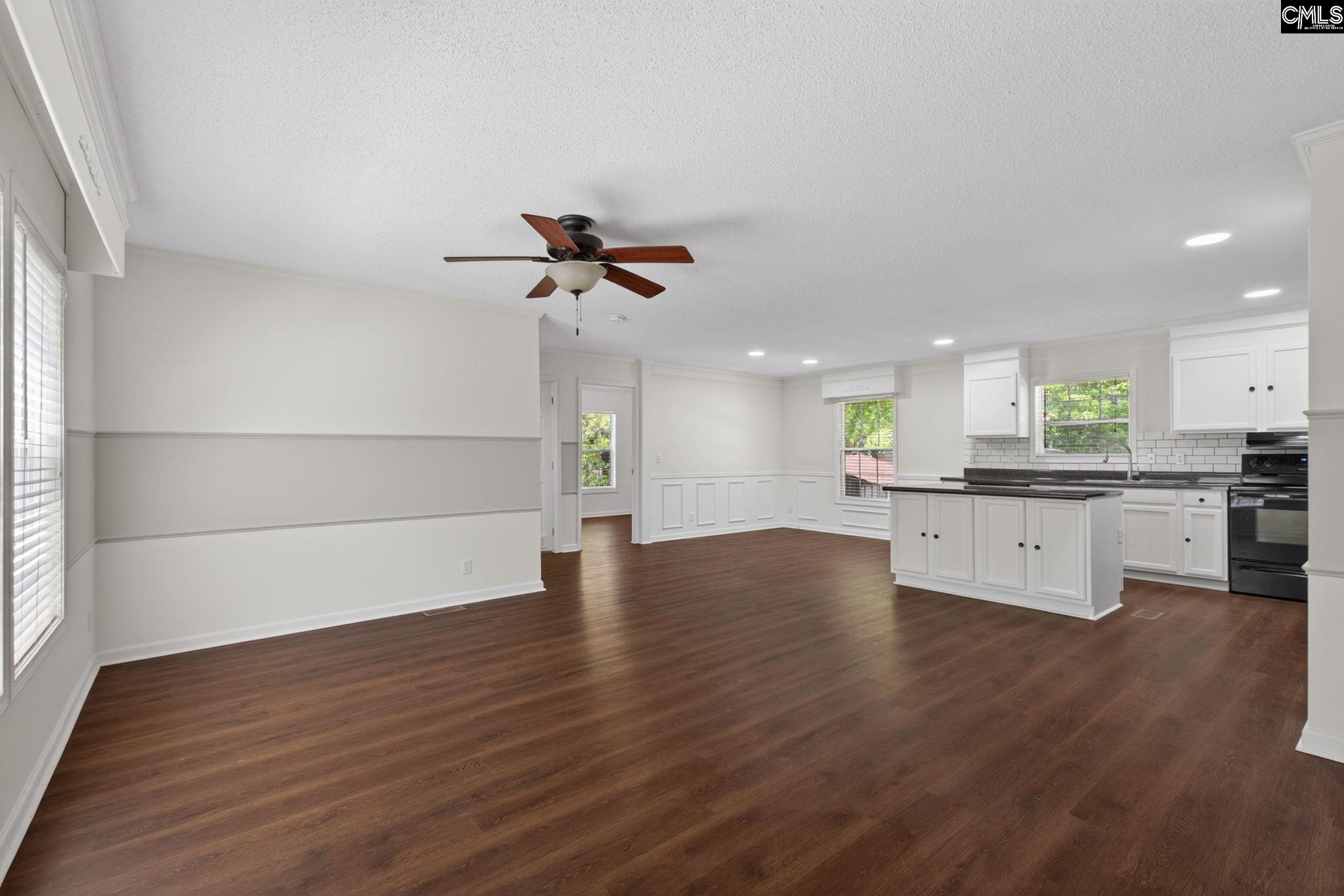 212 Cricket Road Swansea, SC 29160 - Photo 9 of 43