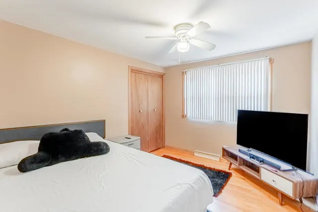 $399,999 | 6031 South Normandy Avenue, Chicago, IL 60638