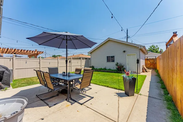 $399,999 | 6031 South Normandy Avenue, Chicago, IL 60638