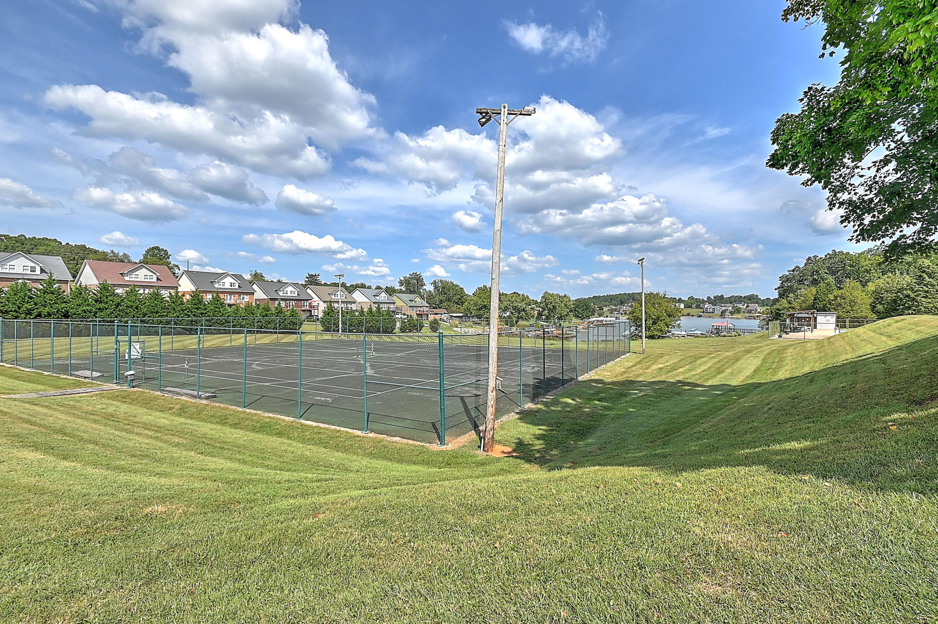 780 Hamilton Road, Unit M1 Blountville, TN 37617 - Photo 24 of 27 Hamilton_-25
