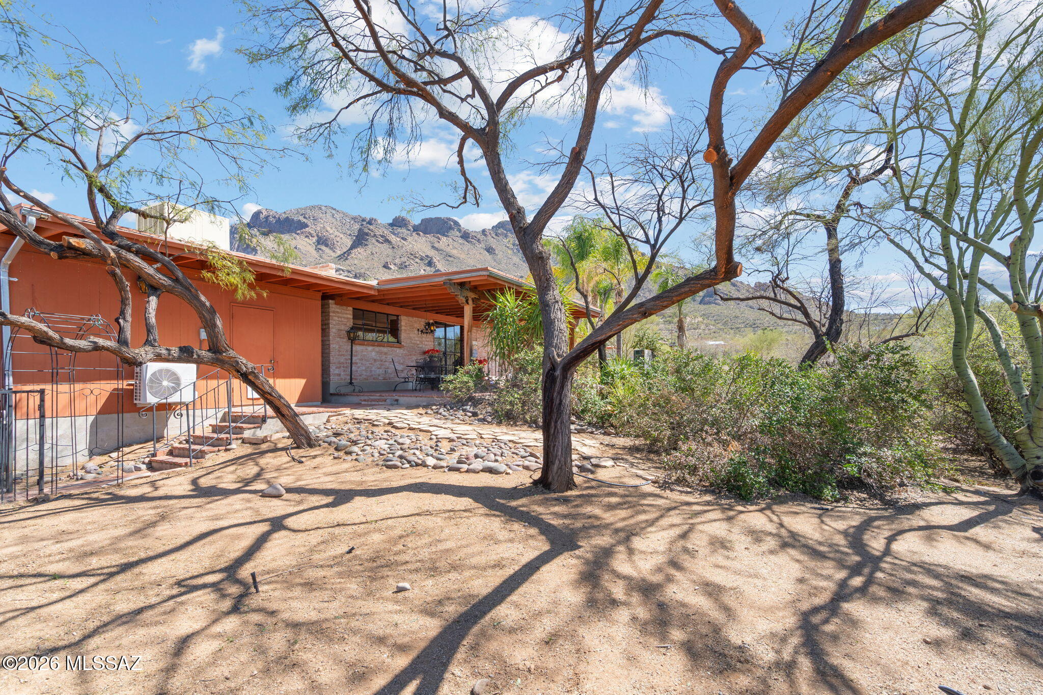 9151 North Riviera Drive Oro Valley, AZ 85704 - Photo 31 of 37