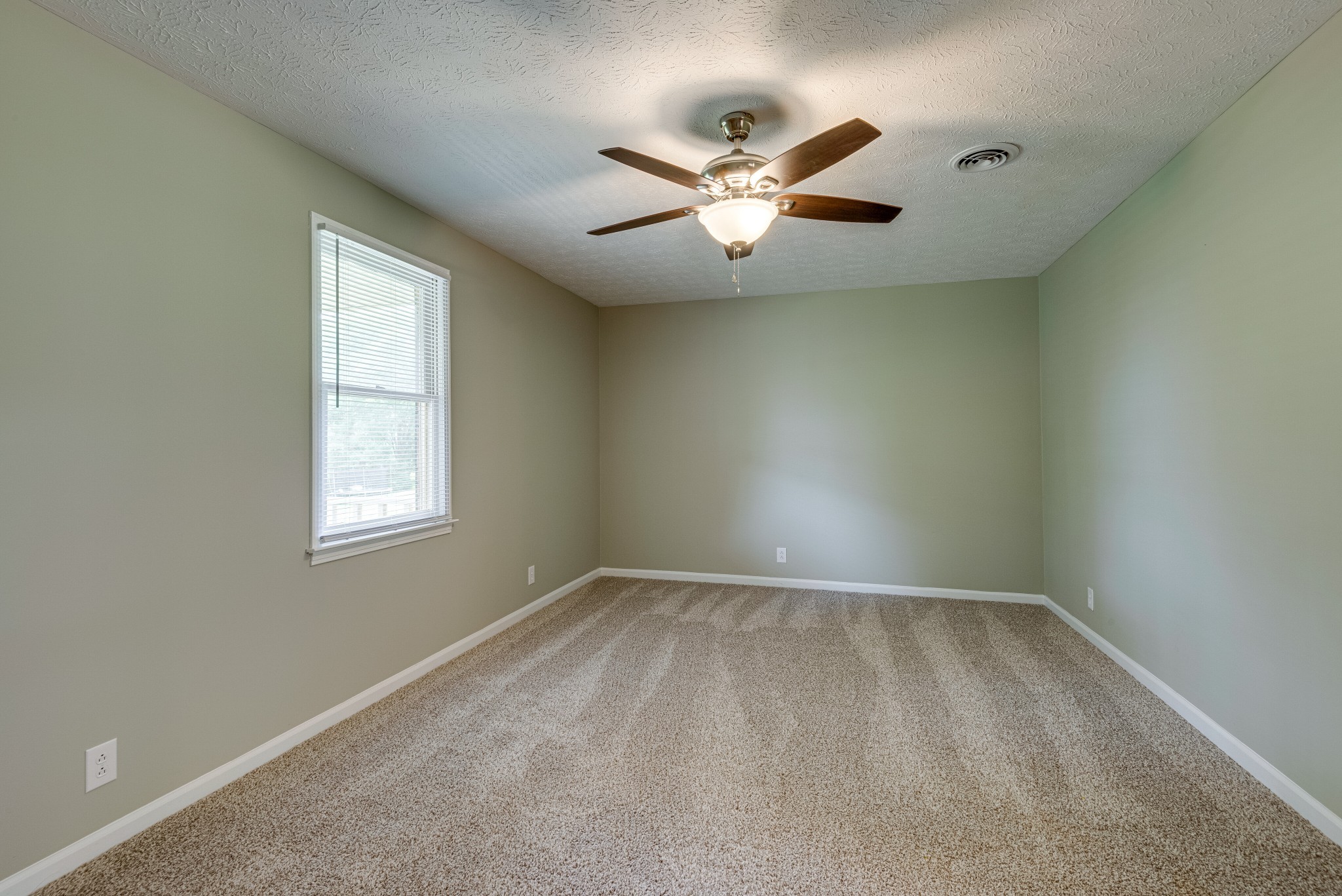 805 Walter Harris Road Pleasant View, TN 37146 - Photo 11 of 34 Gallery Image 11