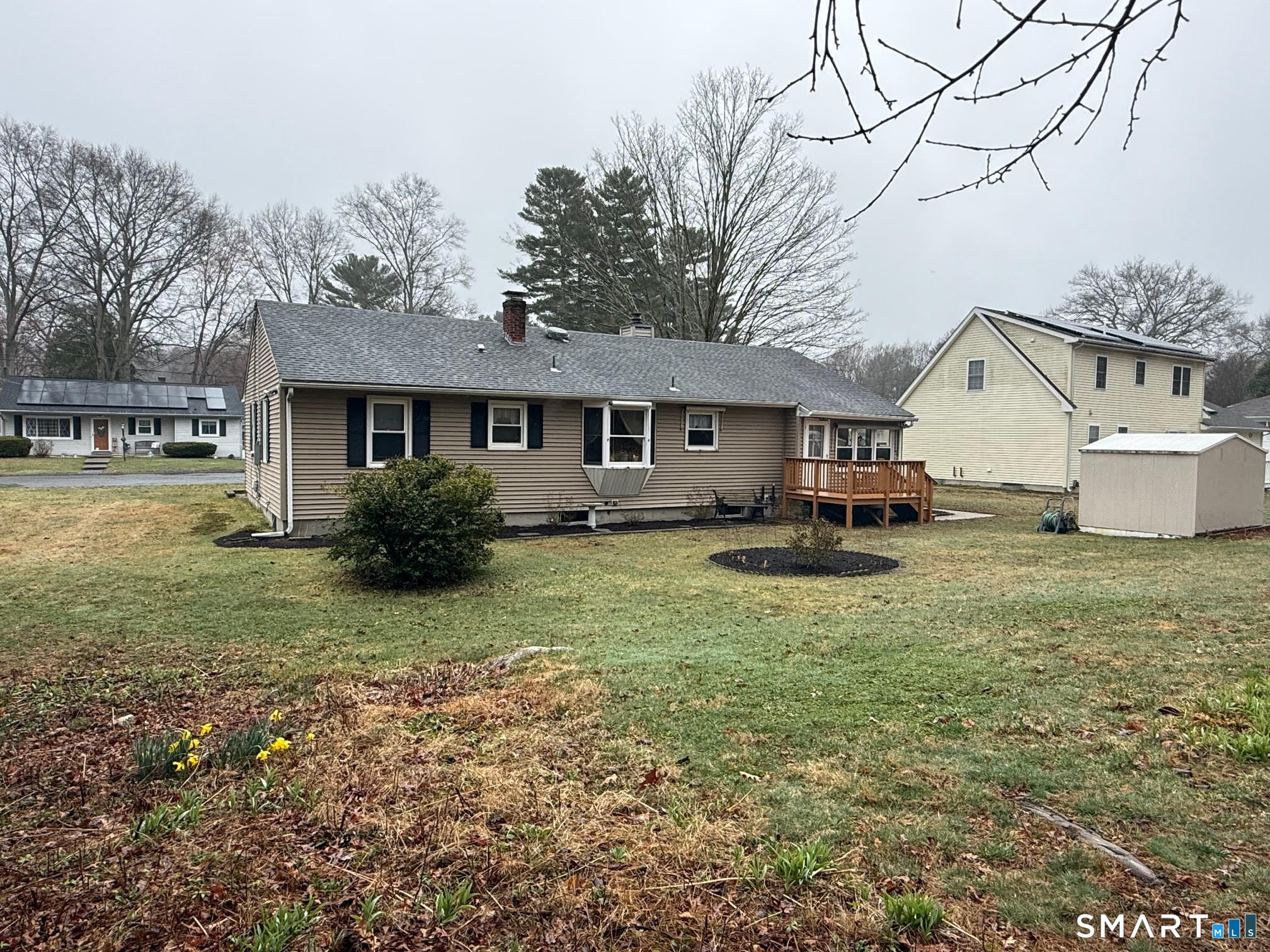 43 Woodward Street Killingly, CT 06239 - Photo 7 of 28 a view of a yard in front of house