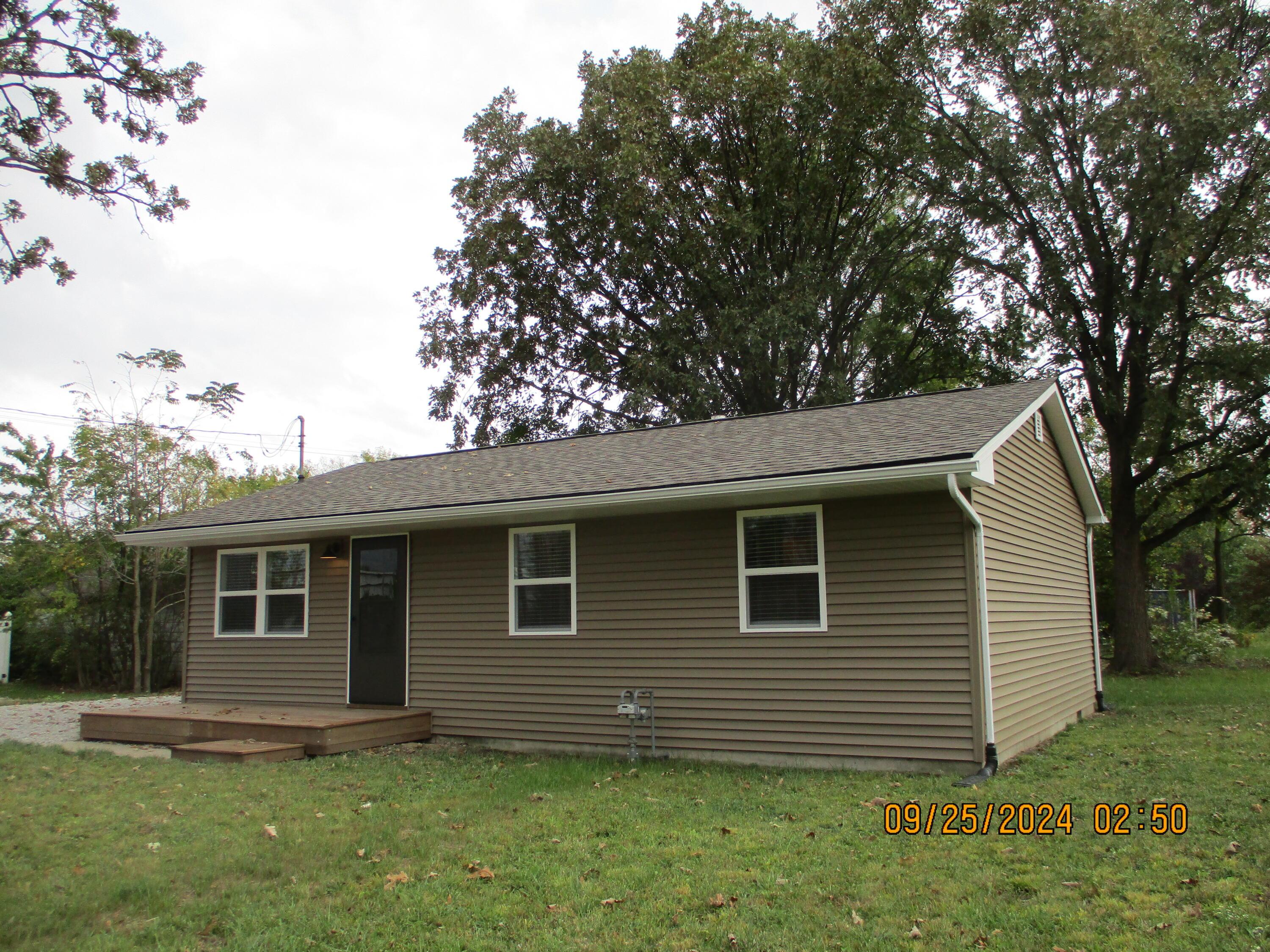 407 Evans Road Marion, OH 43302 - Photo 2 of 18 IMG_2002