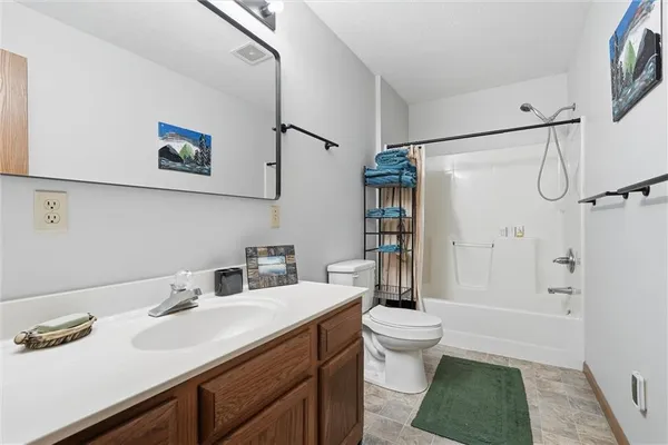 $295,000 | 613 Southeast 150th Street, Warrensburg, MO 64093