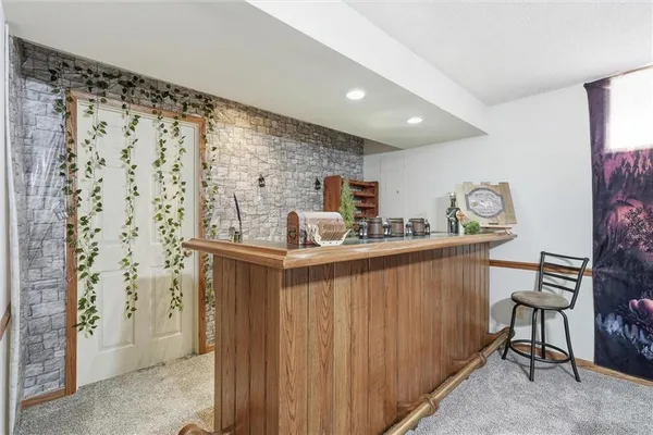 $295,000 | 613 Southeast 150th Street, Warrensburg, MO 64093