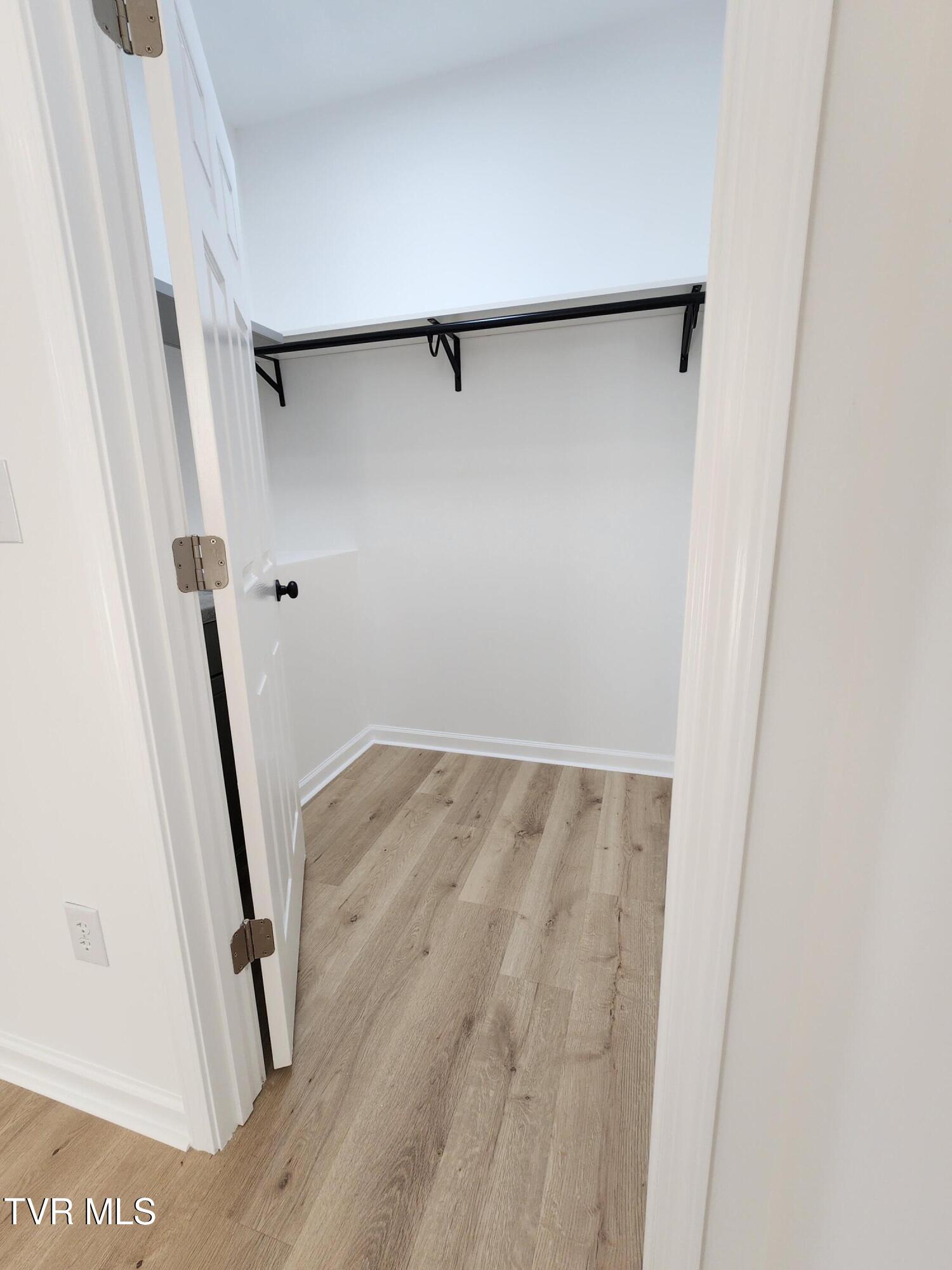 111 Parsley Street Erwin, TN 37650 - Photo 18 of 28 IMG_9414