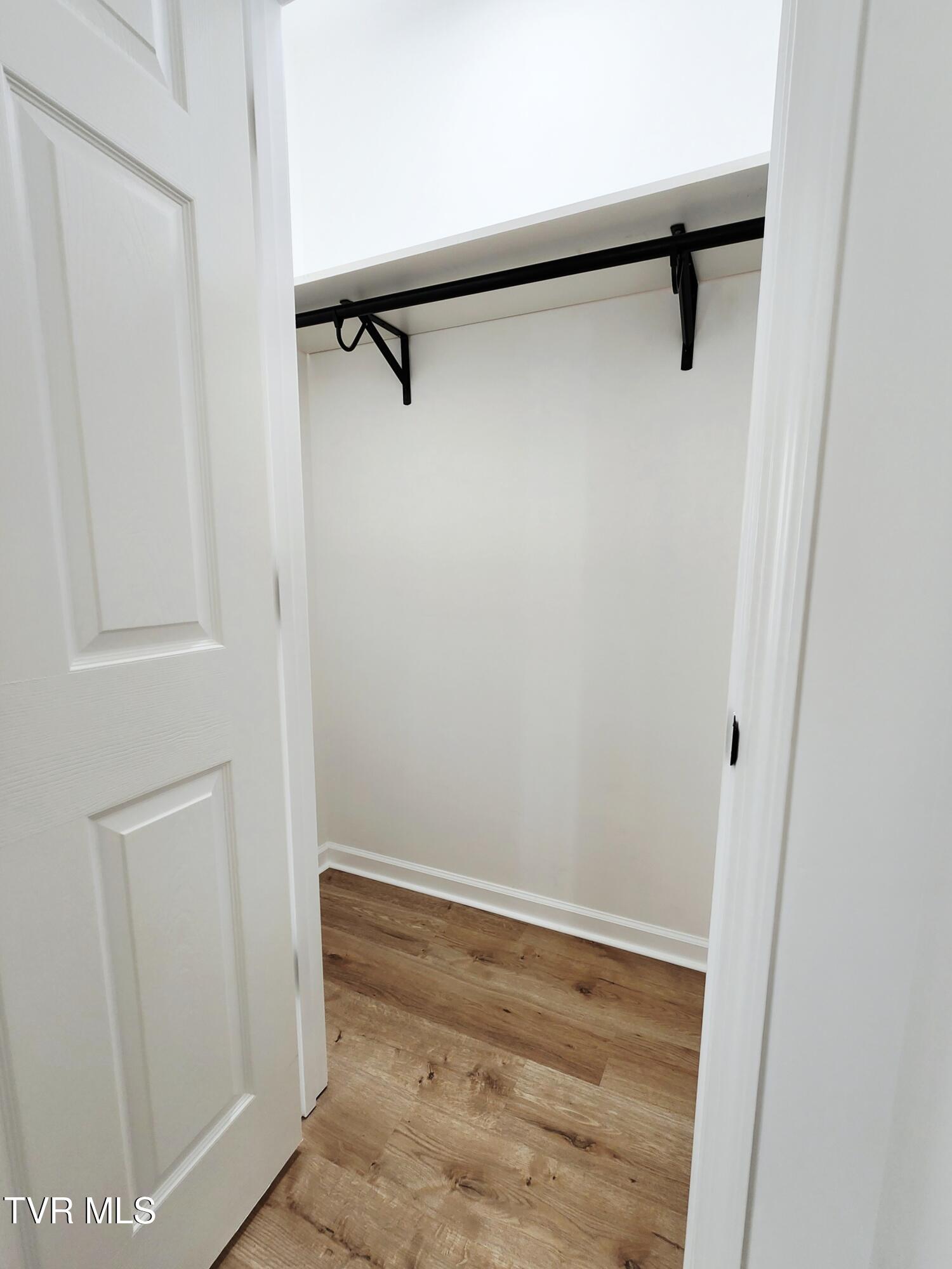 111 Parsley Street Erwin, TN 37650 - Photo 22 of 28 IMG_9408