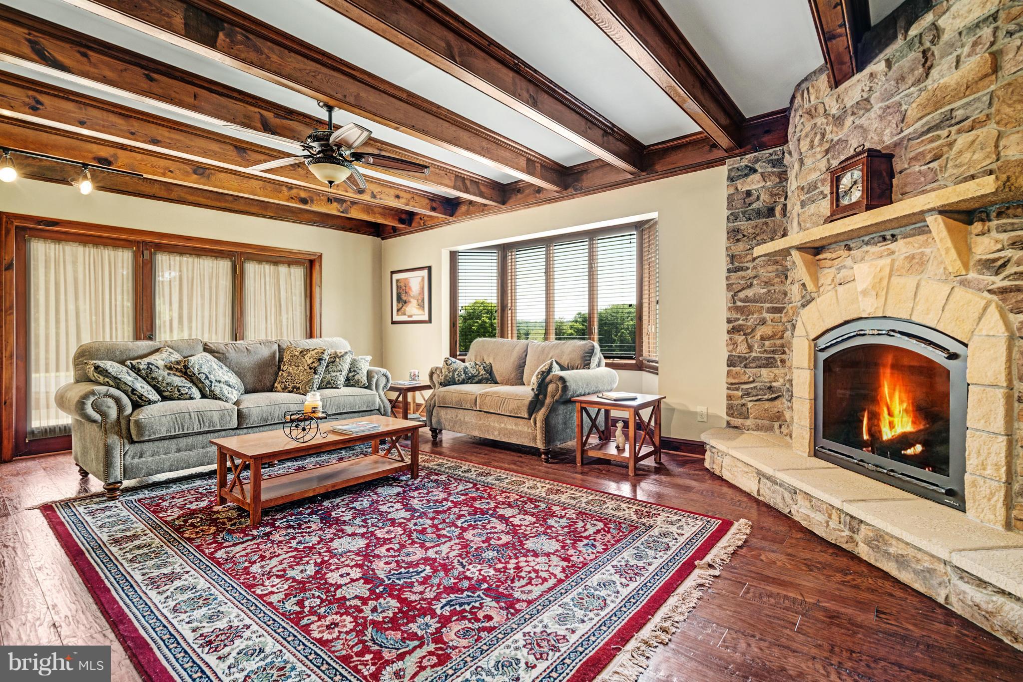 7547 Keith Road Warrenton, VA 20186 - Photo 5 of 30 Family Room