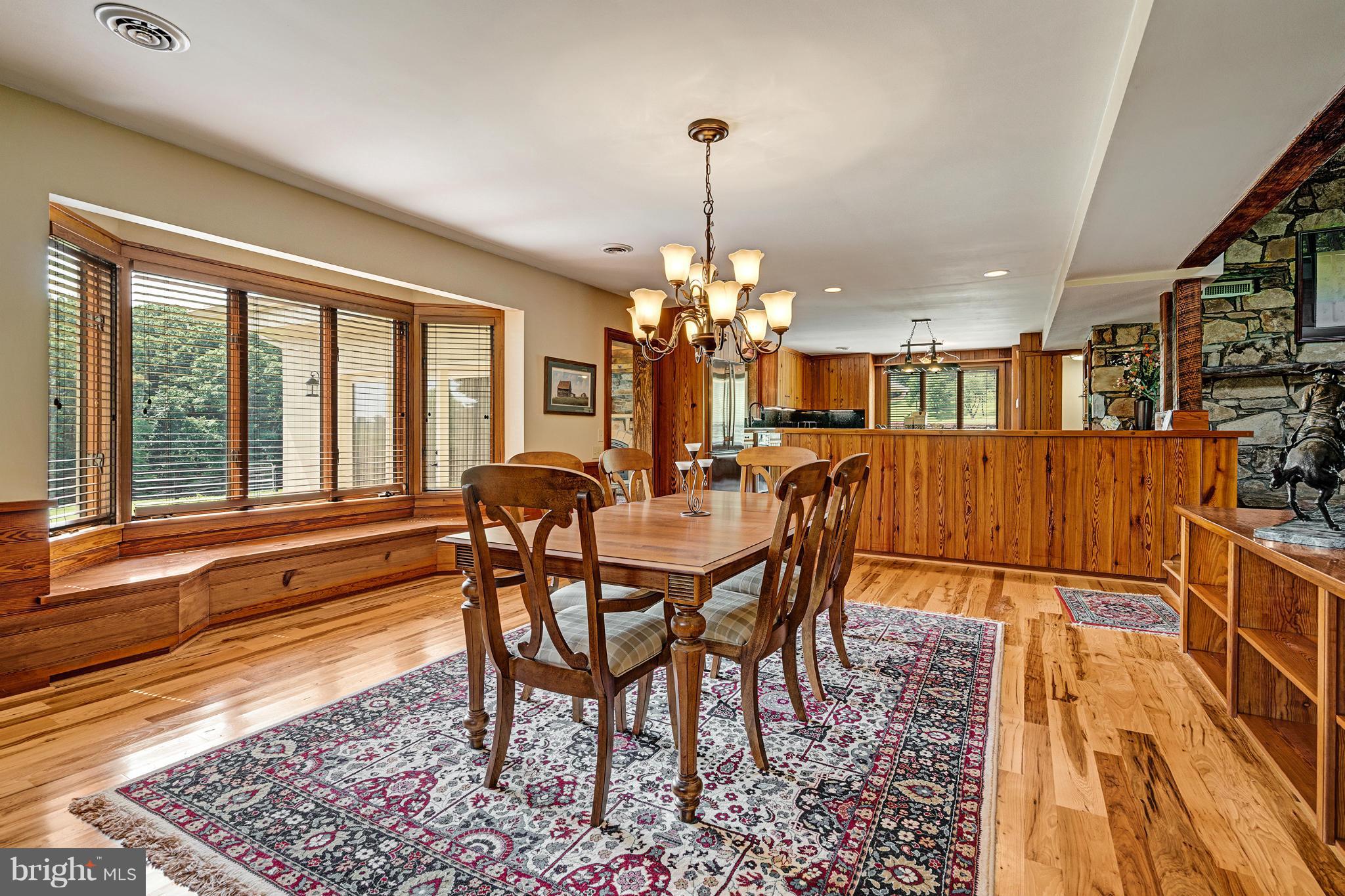 7547 Keith Road Warrenton, VA 20186 - Photo 10 of 30 Dining Room
