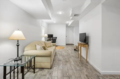 $1,350,000 | 46 Bedford Road, Katonah, NY 10536