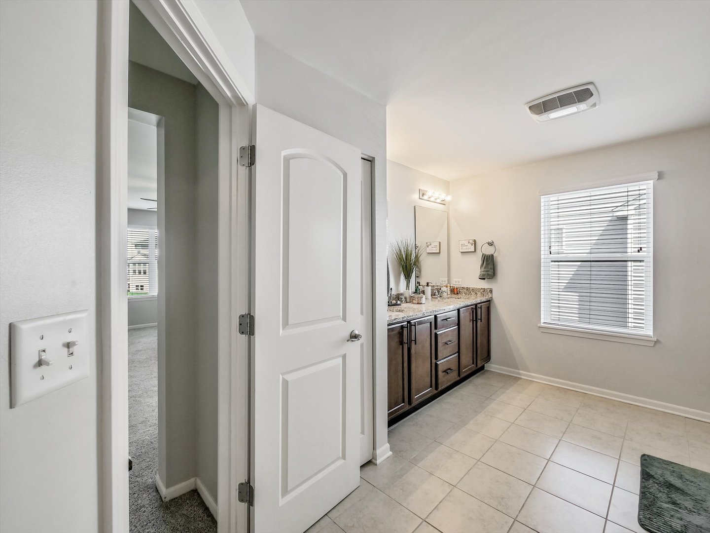 32 Catamaran Circle Pingree Grove, IL 60140 - Photo 23 of 46 a kitchen with a refrigerator and a sink