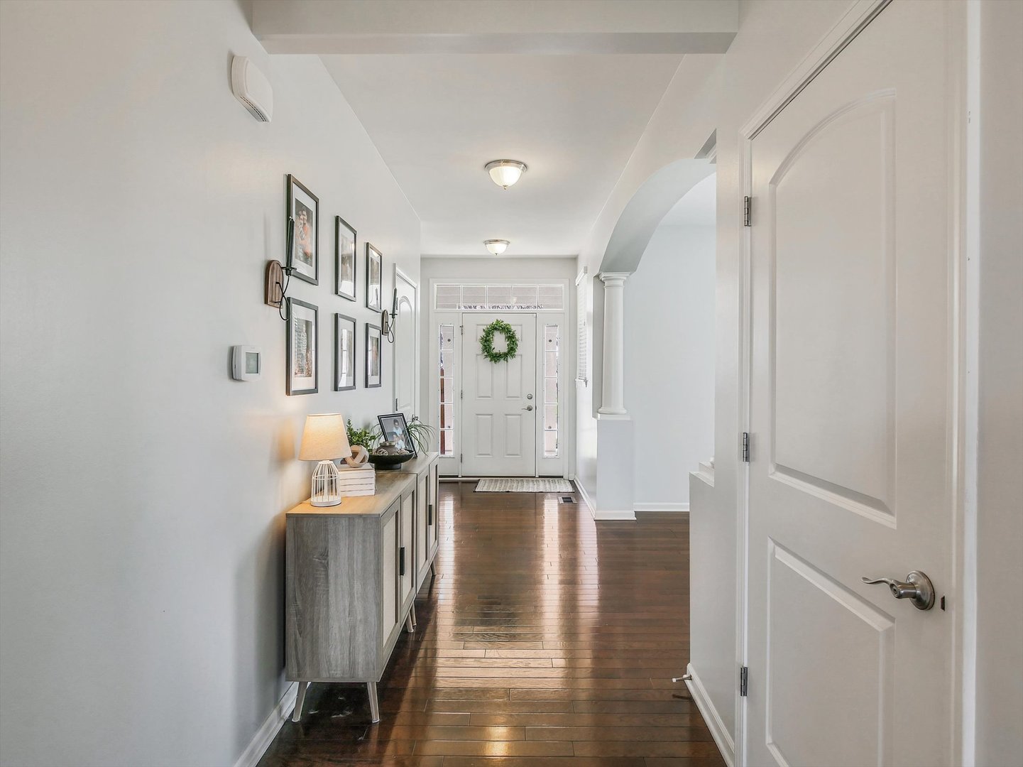 32 Catamaran Circle Pingree Grove, IL 60140 - Photo 5 of 46 a view of interior of the house
