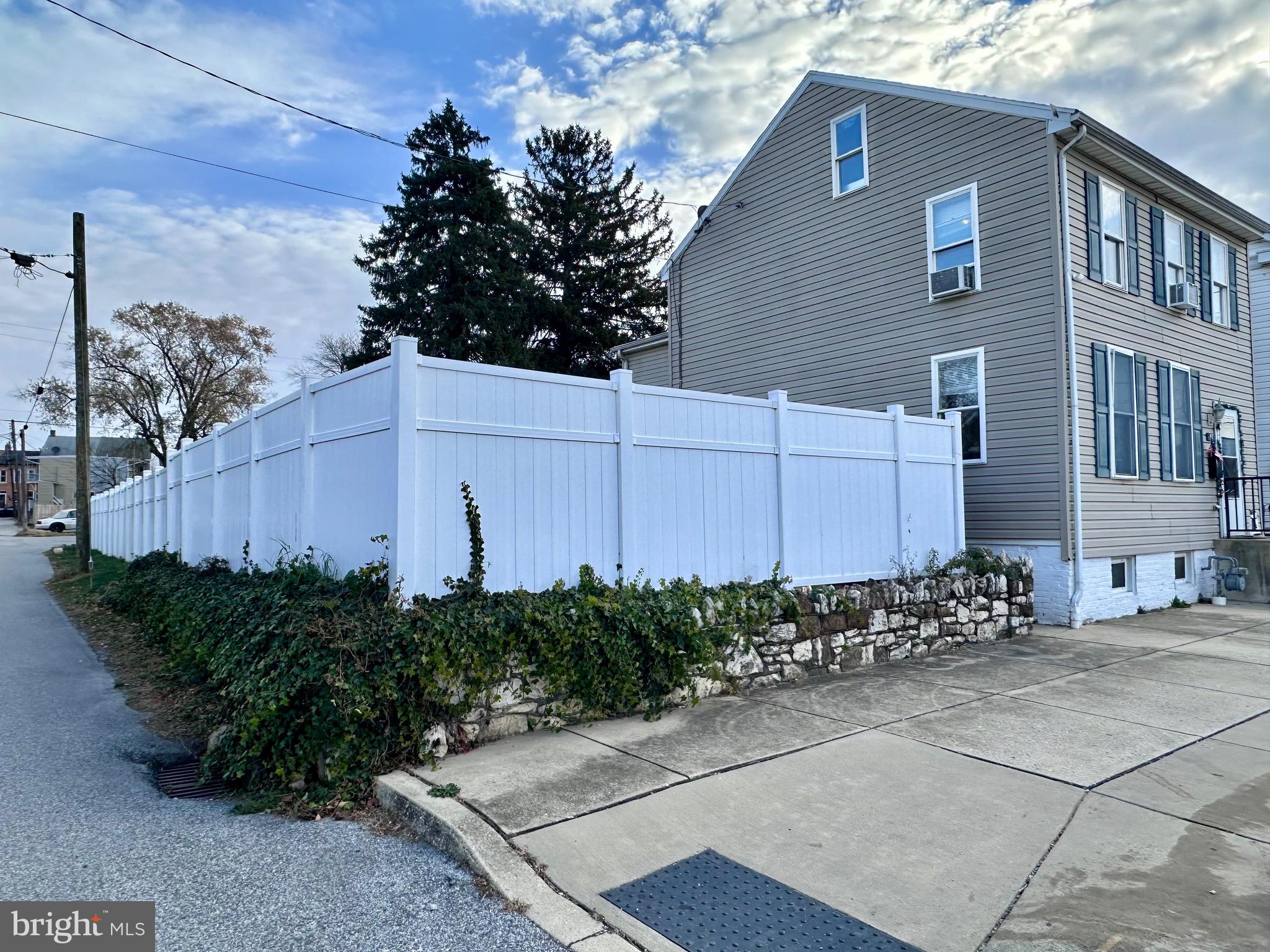 57 Ridge Avenue York, PA 17403 - Photo 4 of 26 Gallery Image 4