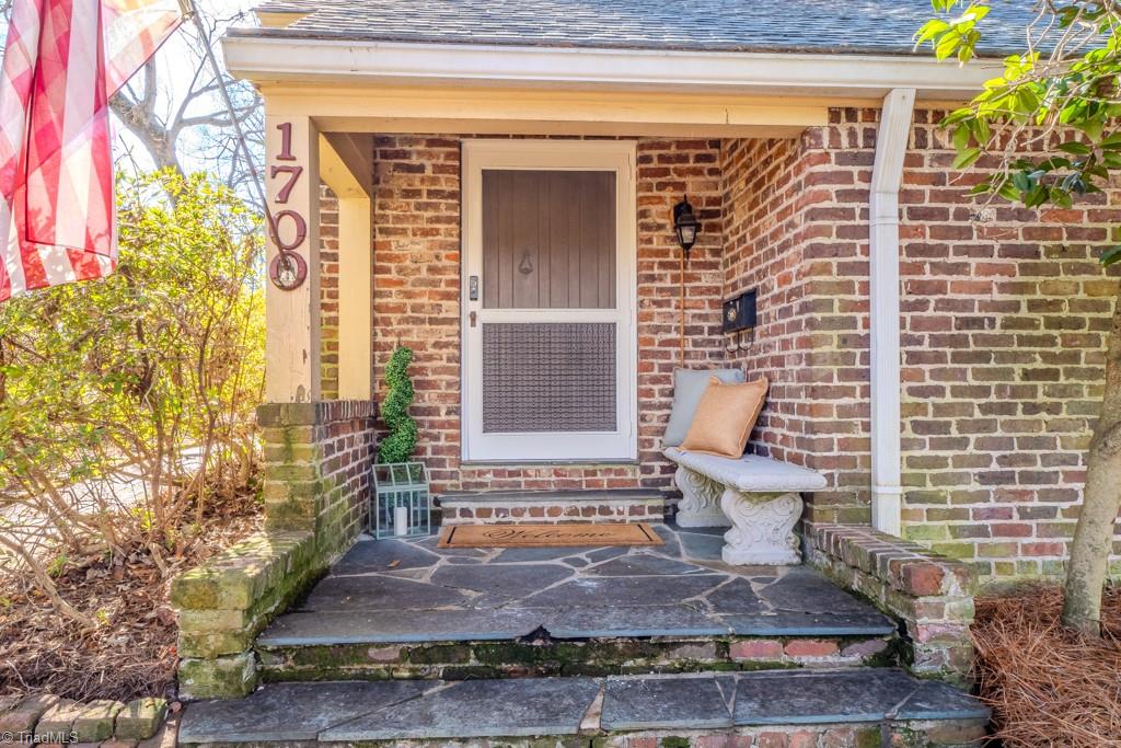 1700 Virginia Road Winston-Salem, NC 27104 - Photo 3 of 36 Gallery Image 3