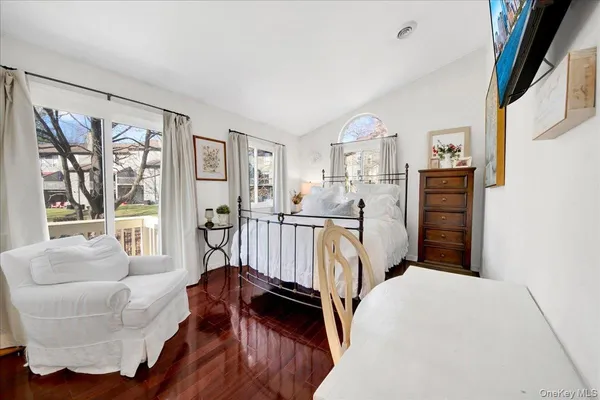 $395,000 | 21 Arbor Way, Unit 21, Peekskill, NY 10566