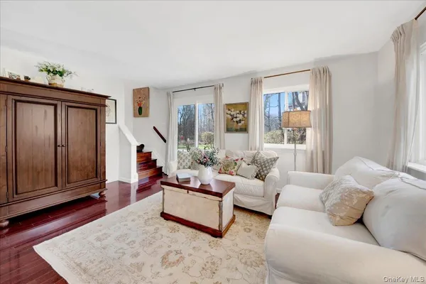 $395,000 | 21 Arbor Way, Unit 21, Peekskill, NY 10566