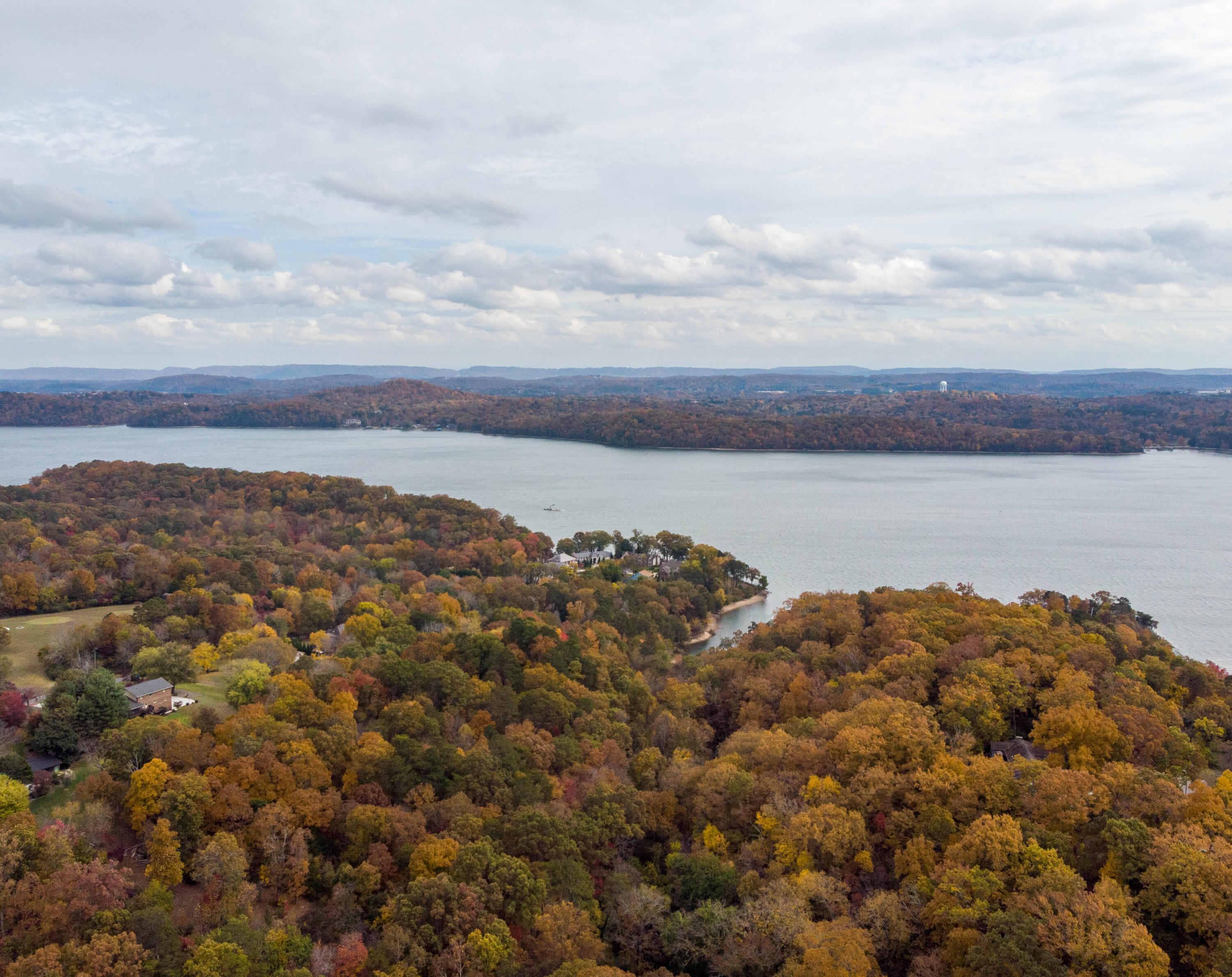 4726 North Forest Road Hixson, TN 37343 - Photo 42 of 52 Half a Mile from the Water