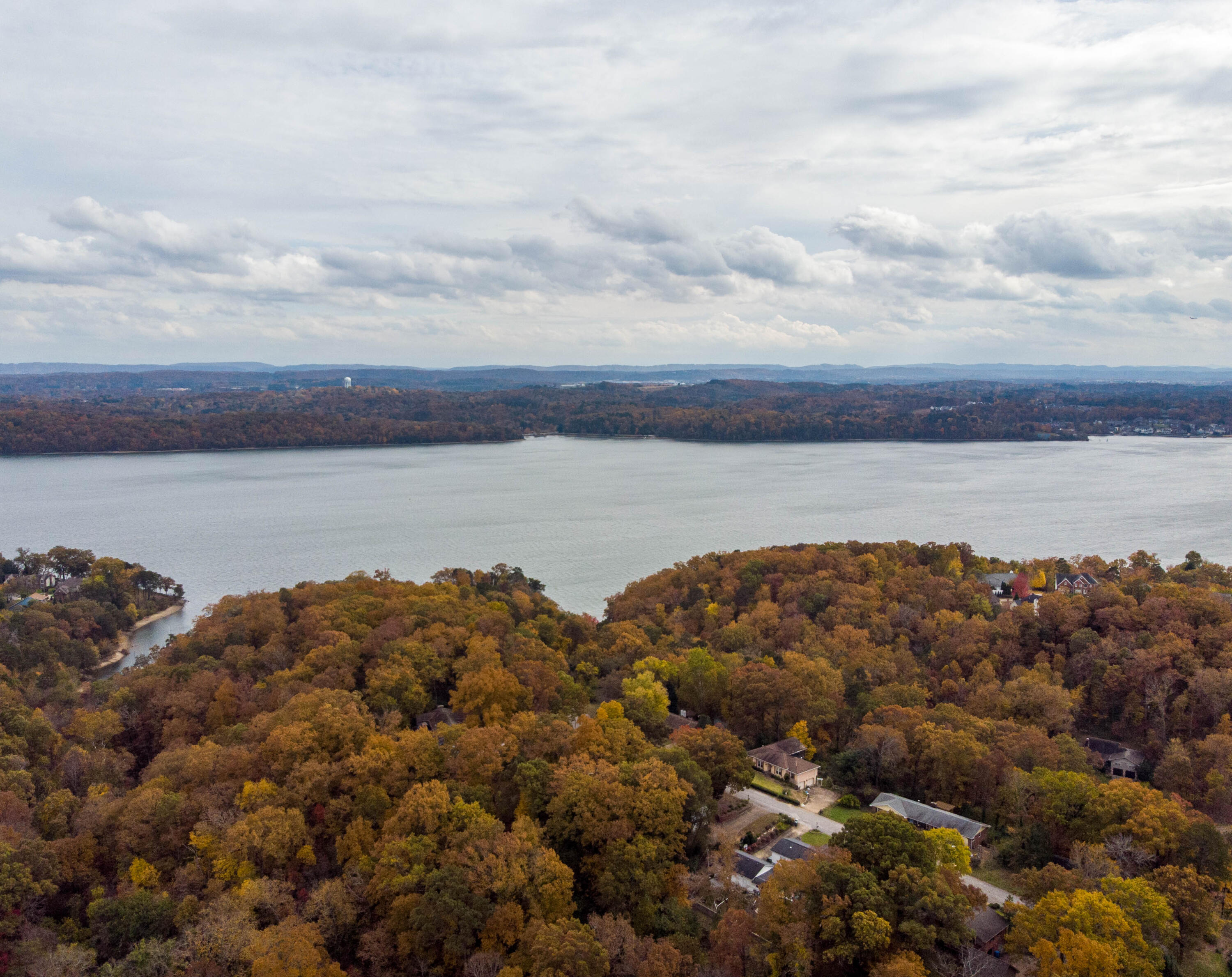 4726 North Forest Road Hixson, TN 37343 - Photo 43 of 52 Close to 2 Marinas