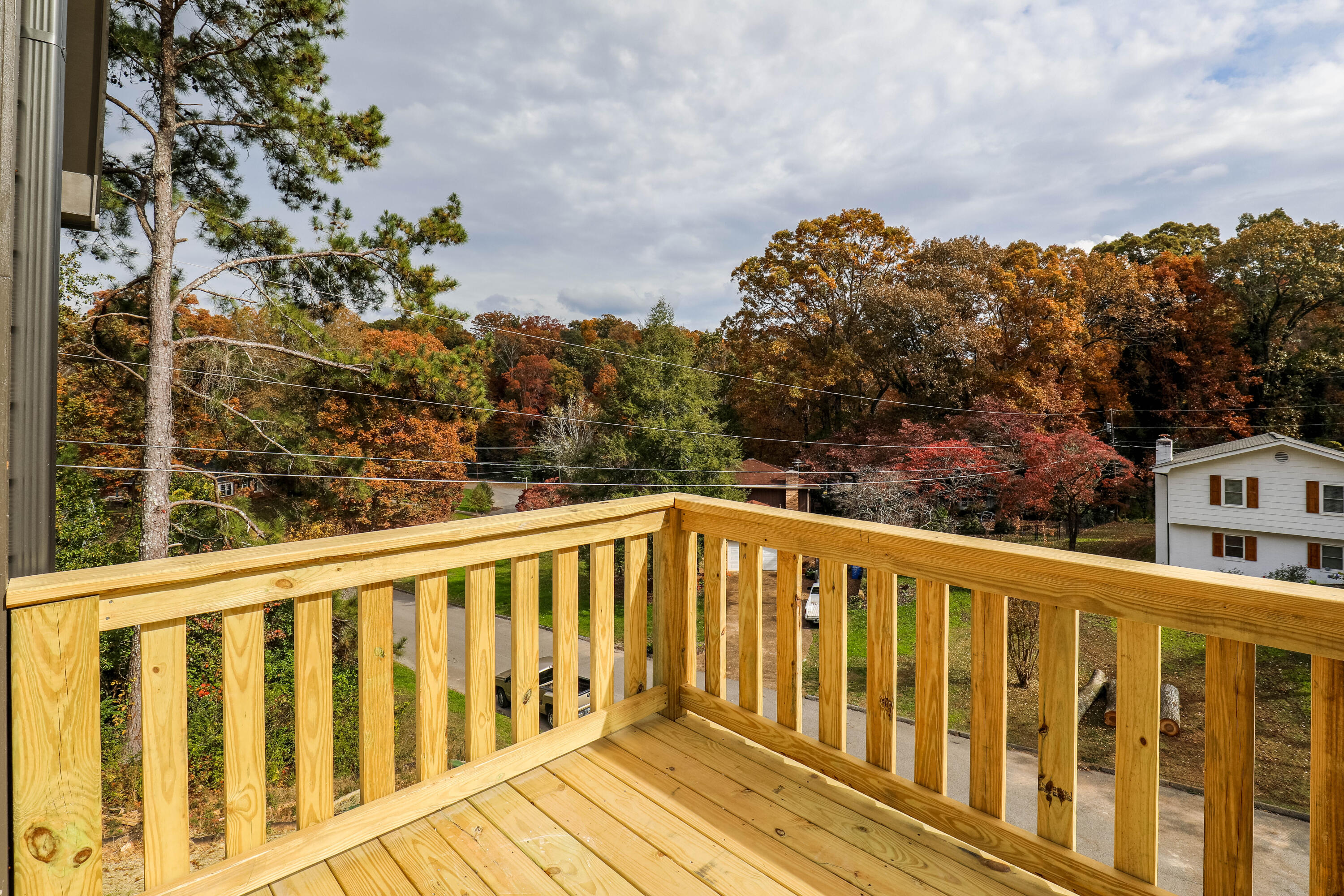 4726 North Forest Road Hixson, TN 37343 - Photo 49 of 52 Open Deck Area in Front
