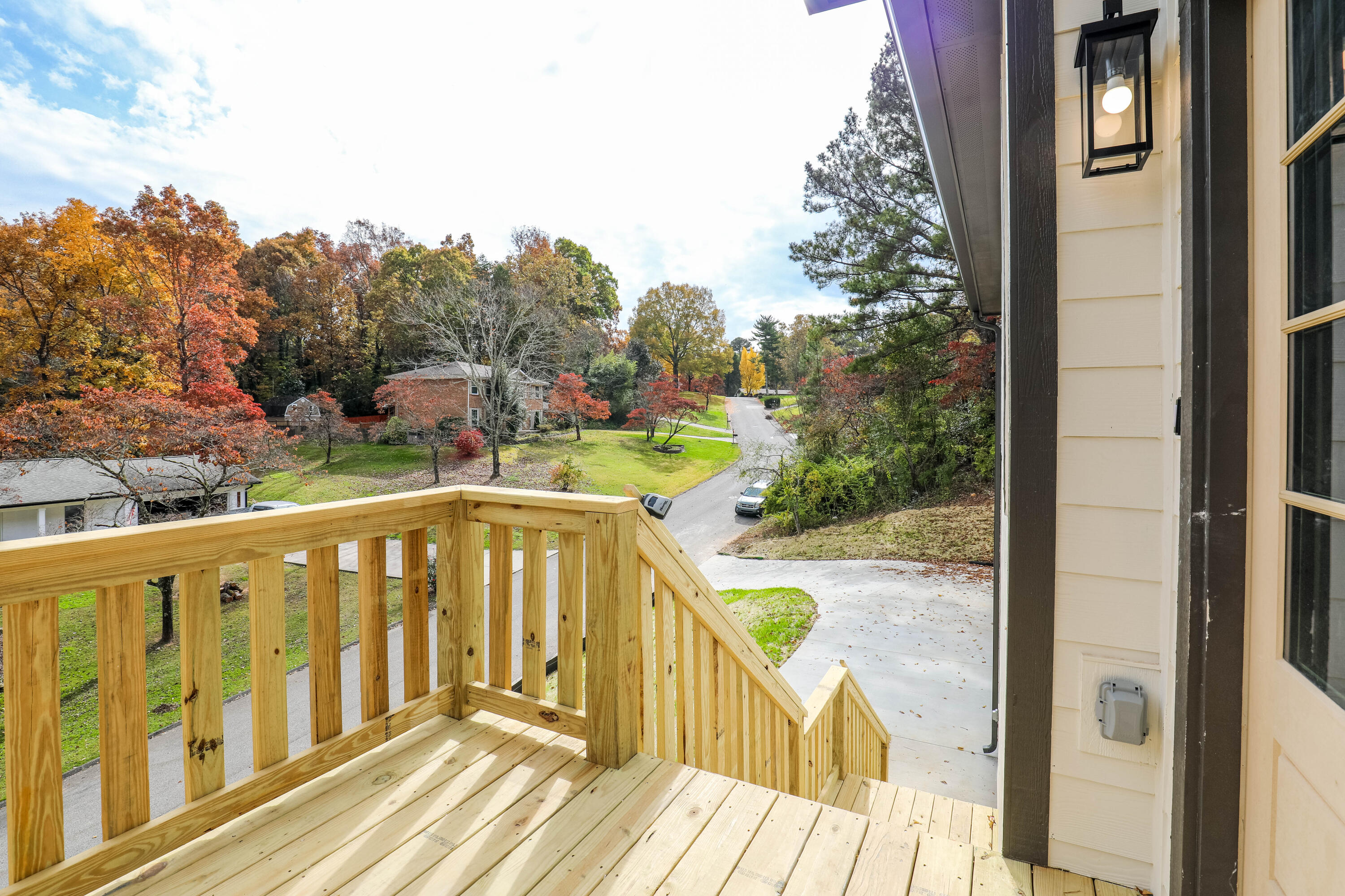 4726 North Forest Road Hixson, TN 37343 - Photo 50 of 52 Open Deck Area in Front