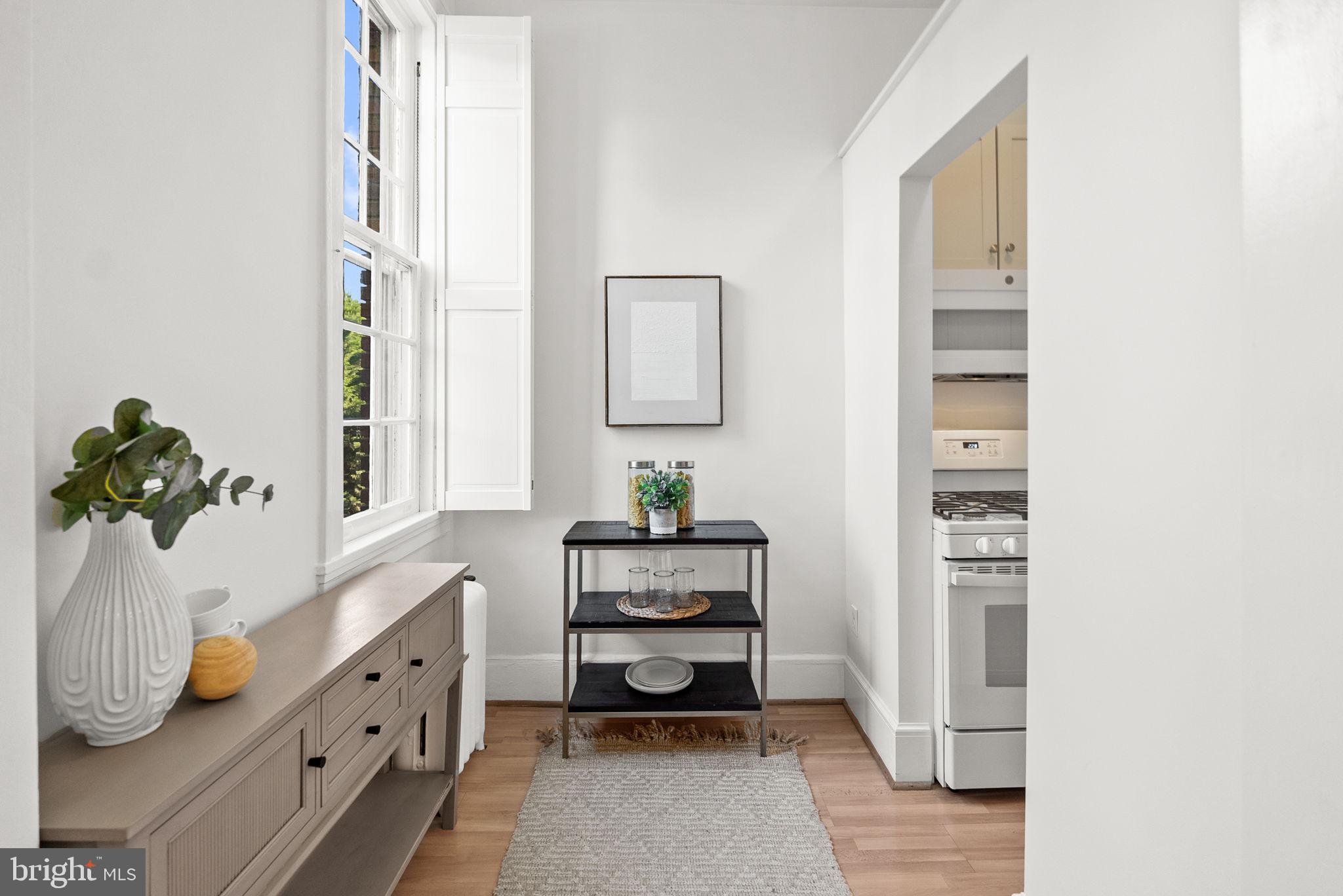 3039 Macomb Street Northwest, Unit 35 Washington, DC 20008 - Photo 21 of 50 Flex space off the kitchen