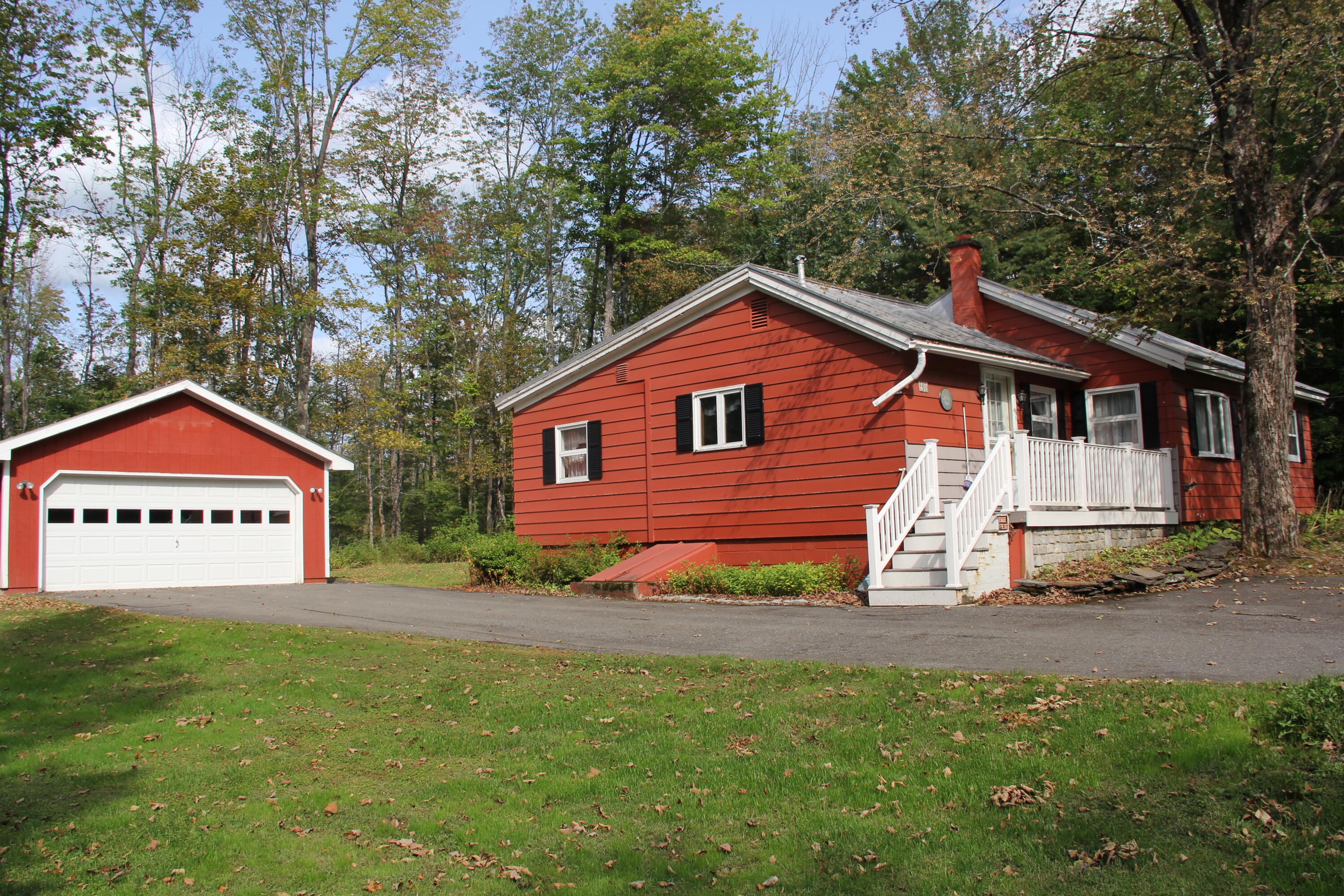 98 Middle Road Skowhegan, ME 04976 - Photo 2 of 26 IMG_9457