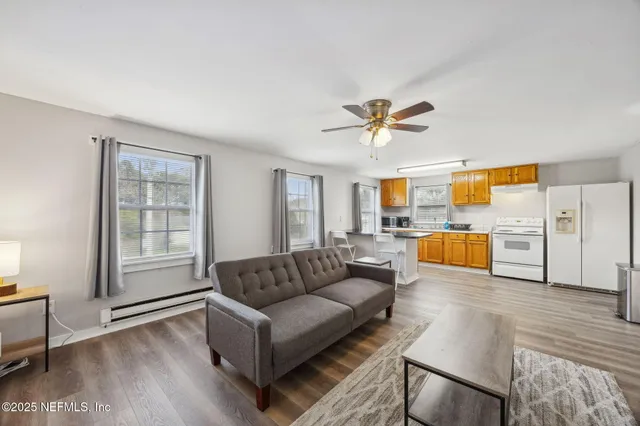 $1,100 | 5340 Kingsbury Street, Jacksonville, FL 32205