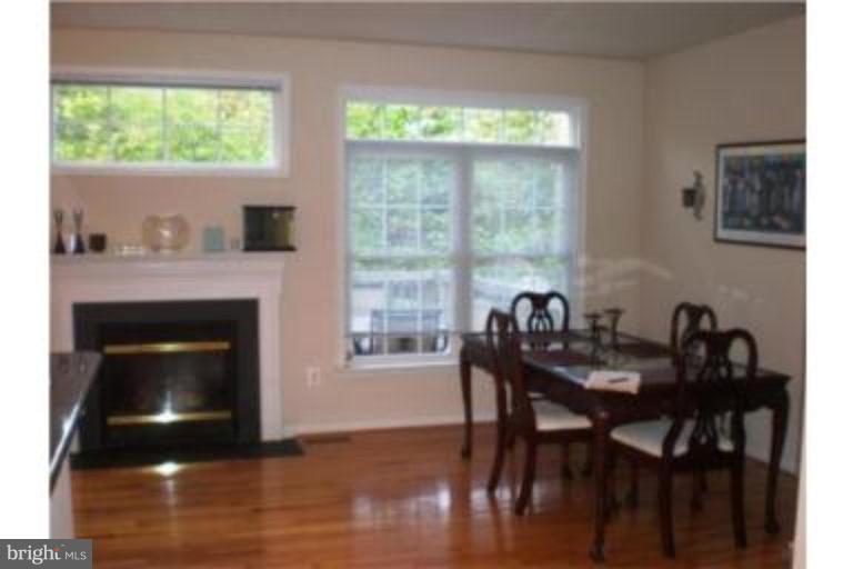13809 Aston Manor Drive, Unit 9 Silver Spring, MD 20904 - Photo 9 of 17 Dining Area