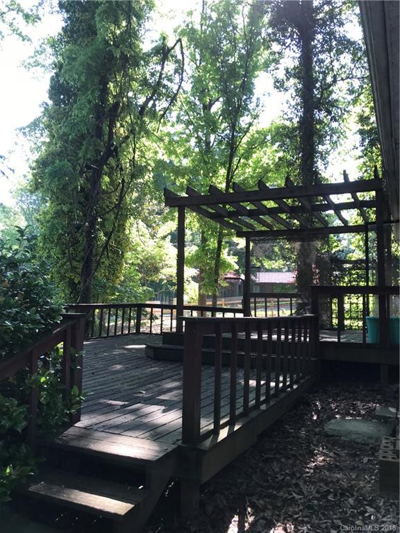 6853 Saddle Point Road Charlotte, NC 28212 - Photo 13 of 15 Gallery Image 13