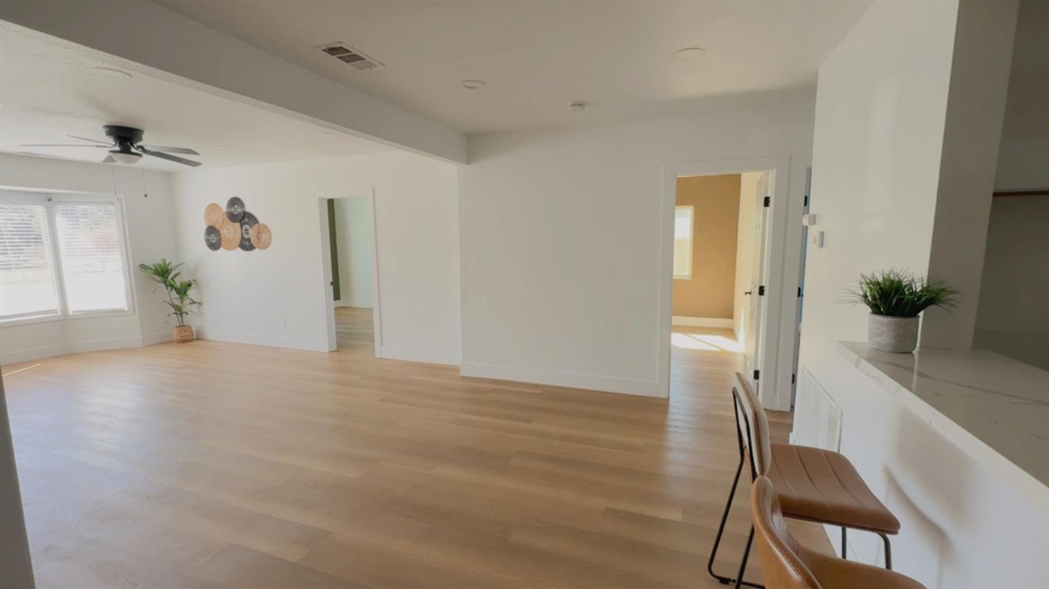 1805 Vernon Avenue Modesto, CA 95351 - Photo 2 of 19