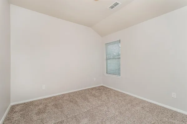 $2,210 | 963 Ranch Road, Dallas, TX 75253