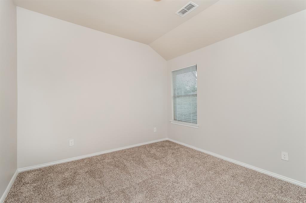 963 Ranch Road Dallas, TX 75253 - Photo 14 of 18