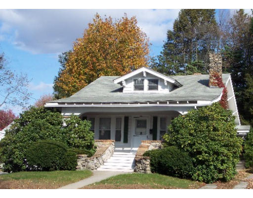 825 Riverside Drive Methuen, MA 01844 - Photo 1 of 1 Gallery Image 1