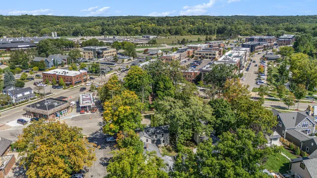 $799,900 | 7340 Thornapple River Drive Southeast, Ada, MI 49301