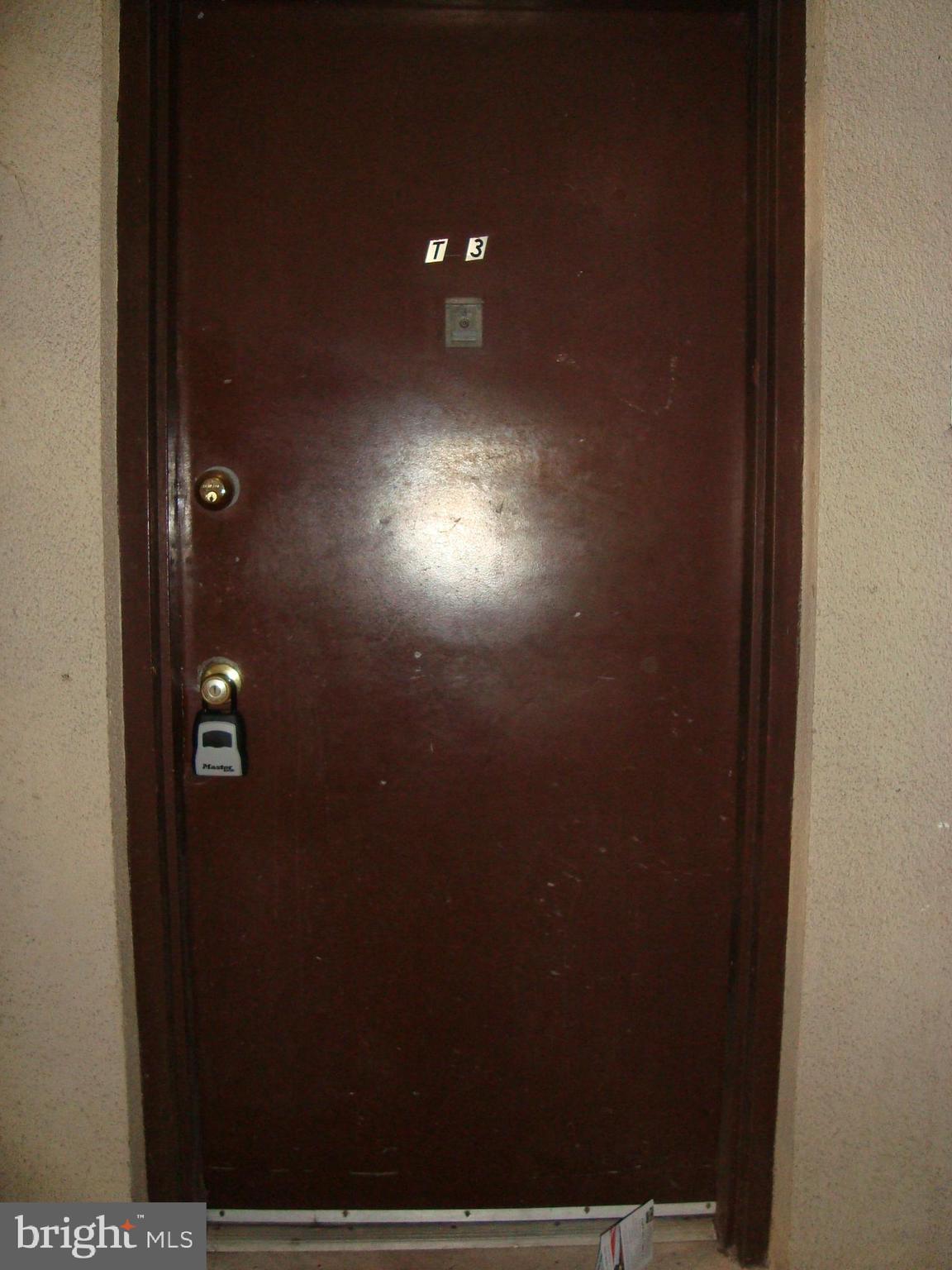 130 Duvall Lane, Unit 187T3 Gaithersburg, MD 20877 - Photo 3 of 19