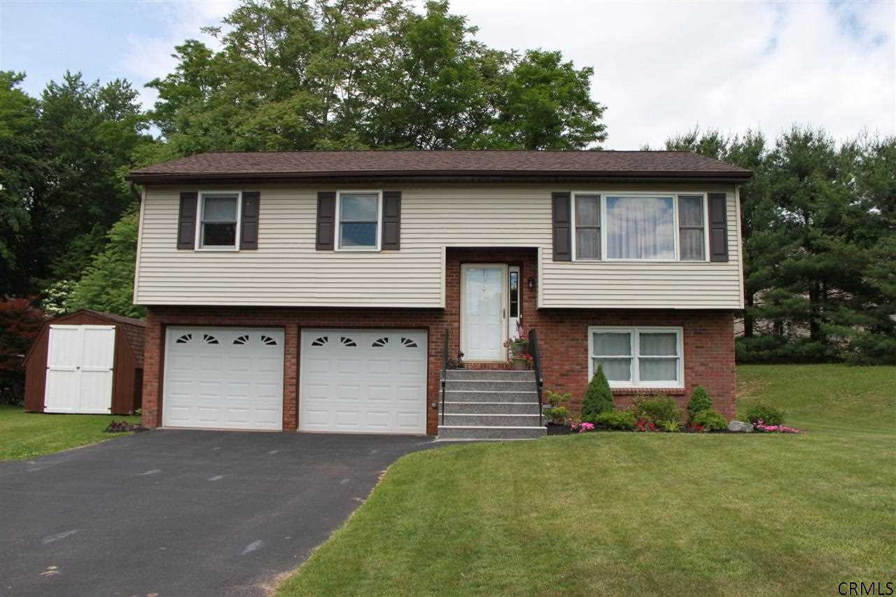 77 Gipp Road Albany, NY 12203 - Photo 2 of 17 Photo 2