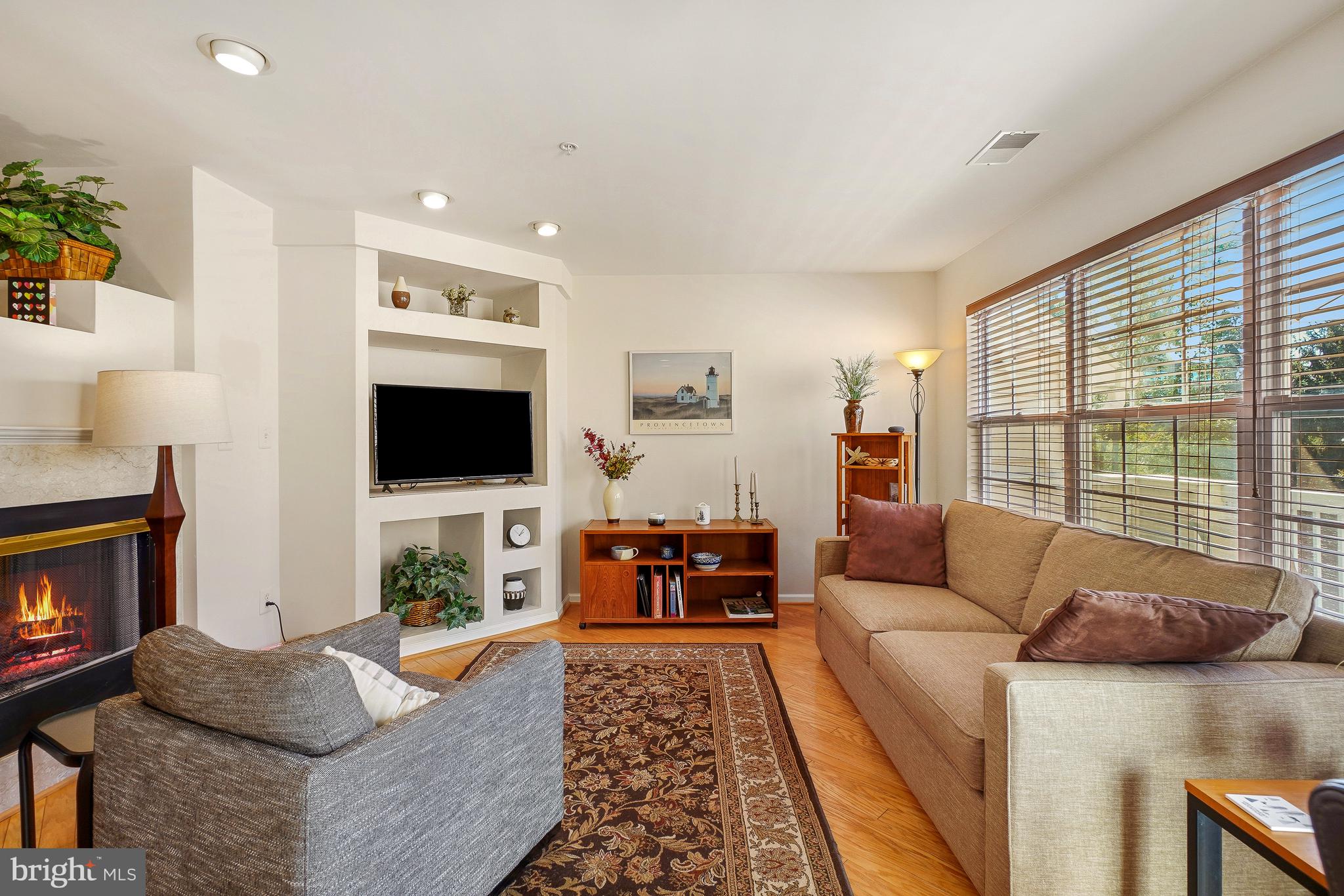 12044 Trumbull Way Reston, VA 20190 - Photo 20 of 57 Gallery Image 20