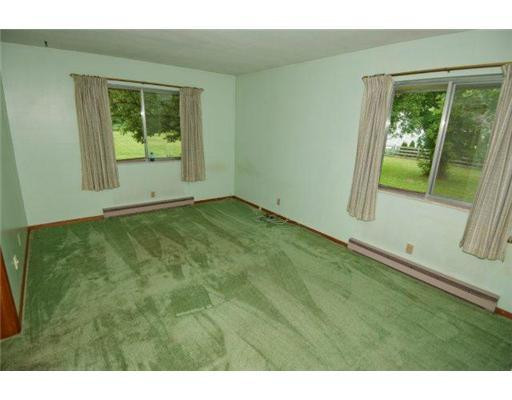 10187 Spencer Road Brighton, MI 48114 - Photo 3 of 10 Photo 3